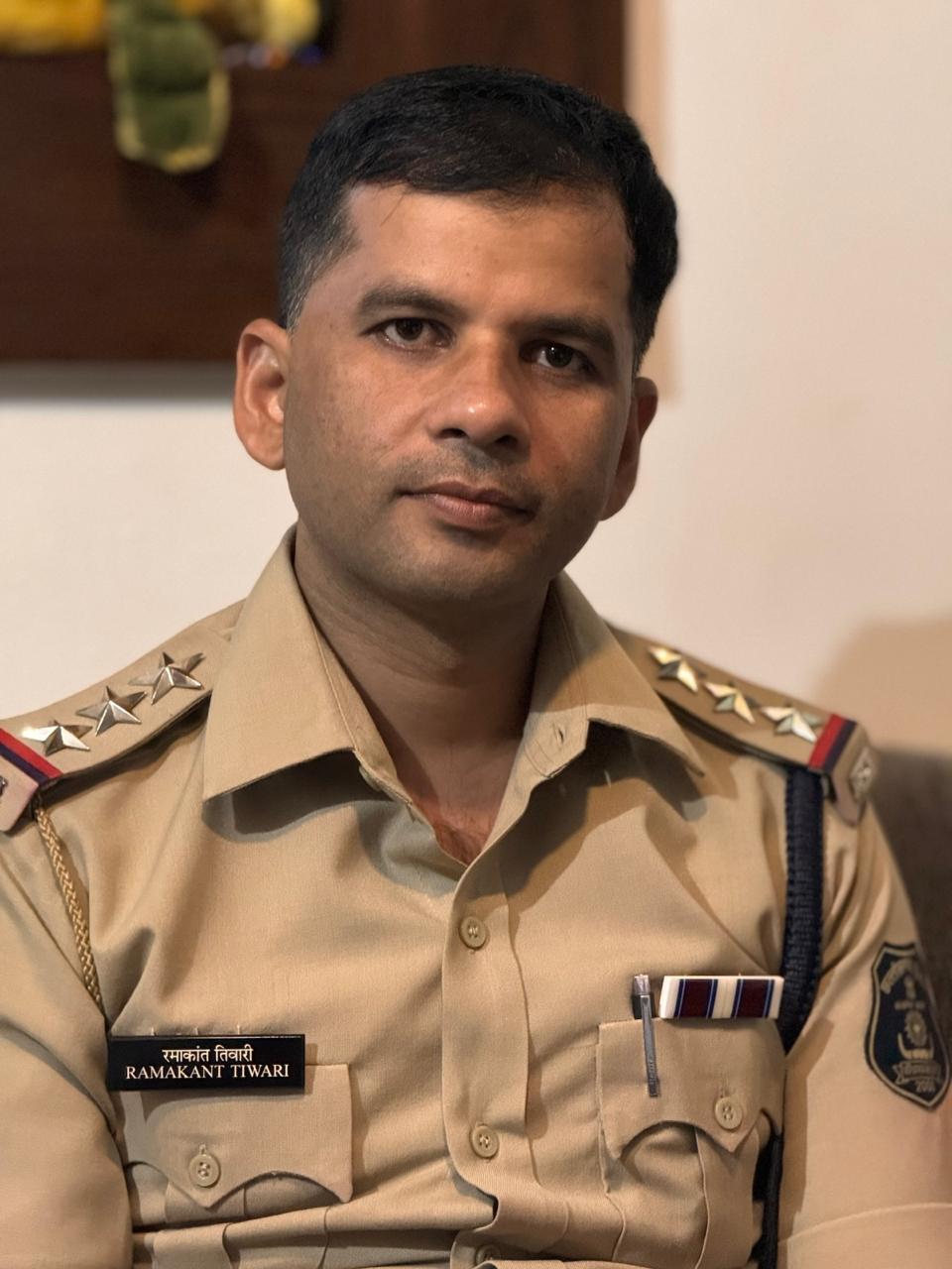 “22 दिन, 5 राज्य, 8 आजीवन — तिल्दा-नेवरा के थाना प्रभारी रमाकांत तिवारी की दबंग कार्रवाई से कांप उठा अंतरराज्यीय गिरोह”